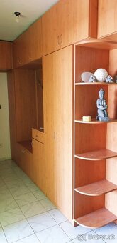 Predaj veľký 3 izbový byt s balkónom Levice - 9