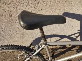 [09]  Horský bicykel Lincoln - 9