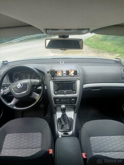 Škoda Octavia 2 Facelift combi 1.6 77 kw Elegance - 9