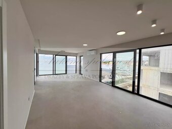 Predaj luxusného apartmánu (S9) priamo na pláži s parkovacím - 9