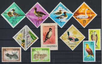 Poštové známky, filatelia: Fauna a flóra - 9