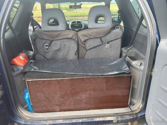 Toyota Rav 4 - 9