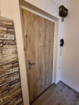 Dám do prenájmu -2 izbový byt v centre Fiľakova - 9