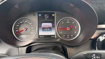 Mercedes-Benz GLC SUV 220d 4MATIC A/T - 9