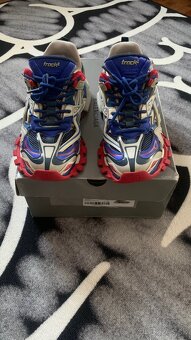 Balenciaga Track 2.0 Blue/Red - 9