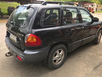 Santafe r. 2003, 80 kW 4x4 manual - 9