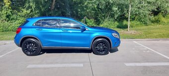Mercedes-Benz GLA 200 D 4MATIC AT/7., možný odpočet DPH - 9