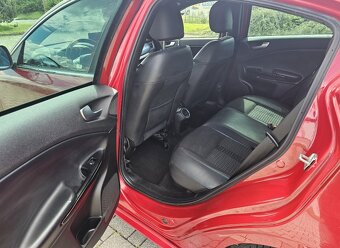 Alfa Romeo Giulietta 1,4T MultiAir 170 k Distinctive - 9
