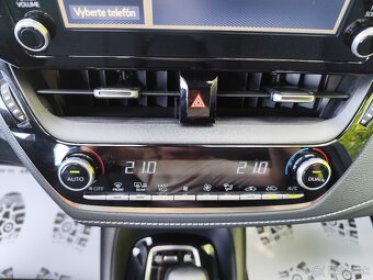 Toyota Corolla 1.8 Hybrid e-CVT Style 5000KM - 9