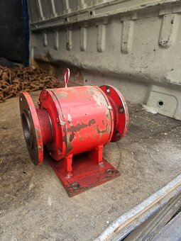 Lkt 80 náhradné diely - 9