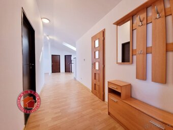 Nezariadený 4 izbový BYT v SENCI - centrum - 9
