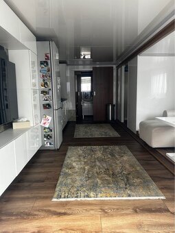 Predam specialny karavan -naves za ktorym sa da tahat dalsi - 9