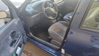 Clio 2 1.4 benzín - 9