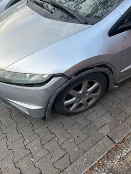 Honda Civic 2.2 iCTDI - 9