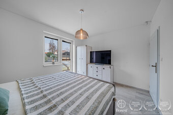 BOSEN | 4 izbový bungalov s bazénom a garážou v Malinove - 9