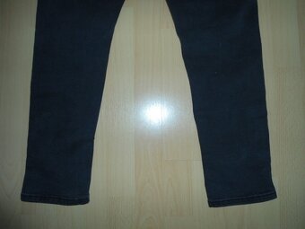 Cierne chlapcenske Slim rifle - 9