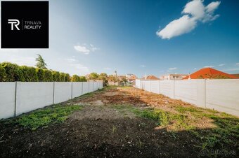 TRNAVA REALITY - DOM V ŠTANDARDE s prístreškom a terasou, ob - 9