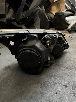 Predné svetla Honda CR-V (3) - 9