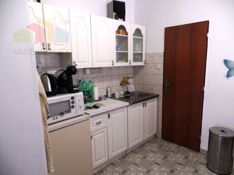 Na prenájom komerčná budova 160 m2 ako kancelárske priest - 9