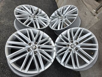Disky Seat Ateca 5x112 r18 - 9