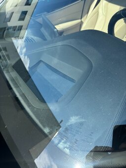 BMW 520d G31 xdrive - exkluzivna vybava - 9