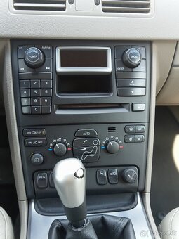 Predám Volvo XC 90 D5 - 9