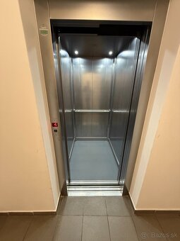 Krásny dvojizbový byt Centrum mesta Prievidza - 9