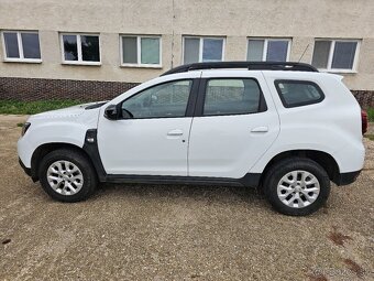 Predám výhodne zachovalú Dacia Duster 1,0 -67kW benzín - 9