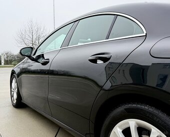 Mercedes - Benz CLA 180d SLOVENSKÉ AUTO - 9
