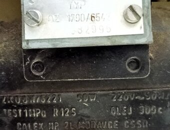 Chladnička CALEX. - 9