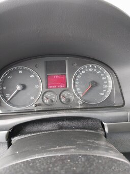 Touran 1,9Tdi - 9