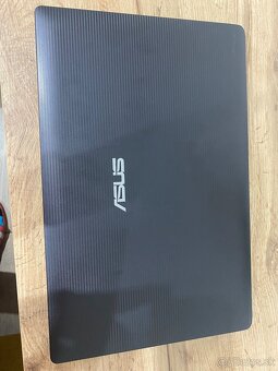 Asus X53U - 9