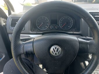 Wolsvagen golf 5 85.kw 1.6 benzín 6 rýchlostný manual - 9