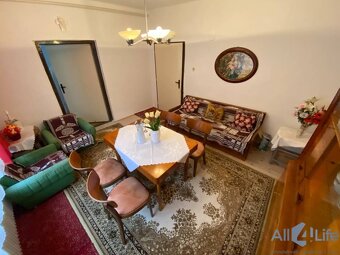 Rodinný dom v Ratnovciach na rekonštrukciu, 413 m² pozemok - 9