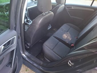 Volkswagen Golf Facelift 1.6TDi 85Kw M5 R.V8/2020 TrendLine - 9