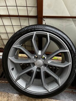 Elektróny Audi rs3 r20 et36 255/35 zr20 - 9