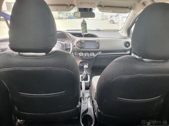 Toyota Yaris - 9