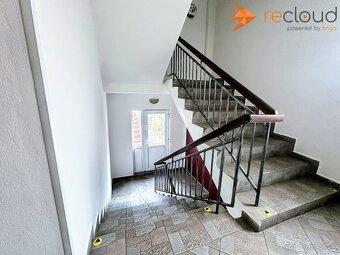 ✨ Štýlový a slnečný priestor v novo zrekonštruovanej budove - 9
