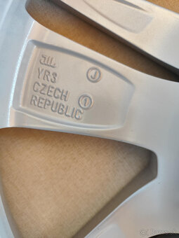 5x112 r17 ET41 x 6,5J elektróny originál ŠKODA - 9