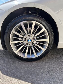 BMW Rad 3 F31 320D Luxury - 9