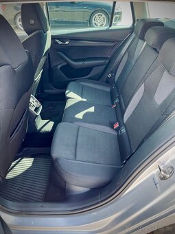 Škoda Octavia 4 2.0TDI Combi - 9