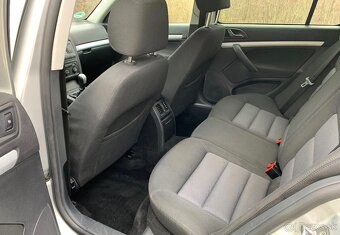 náhradné diely na: Skoda Octavia II 1.9 Tdi, 2.0 Tdi 1.6 16V - 9
