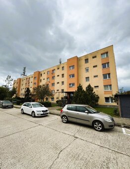 Na predaj 4. izbový byt s loggiou v Bratislave - časť Vajnor - 9