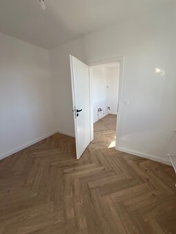 kompletne zrekonštruovaný 4 izb. byt, MOSKOVSKÁ ul. - 9