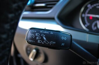 Škoda Superb 2.0 TDI Ambition DSG - 9