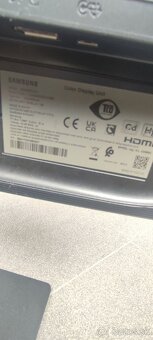 Samsung Monitor S24A600NAU zo série S60A - 9