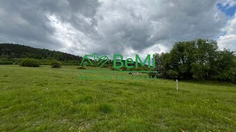 Pozemky Brezno-Podkoreňová 15083 m2 s perspektívou a krásnym - 9