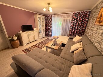 Exkluzívne APEX reality 3i. RD vo Veľkom Cetíne, 1053 m2 poz - 9