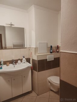 na predaj 2 izbový byt HANDLOVÁ - TOP CENA - 9