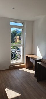 POLYFUNKČNÝ 4. podlažný objekt, 242,7m2, Sídlisko II., PO - 9